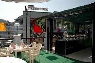 Hotel Silver Rock Mussoorie Exteriör bild